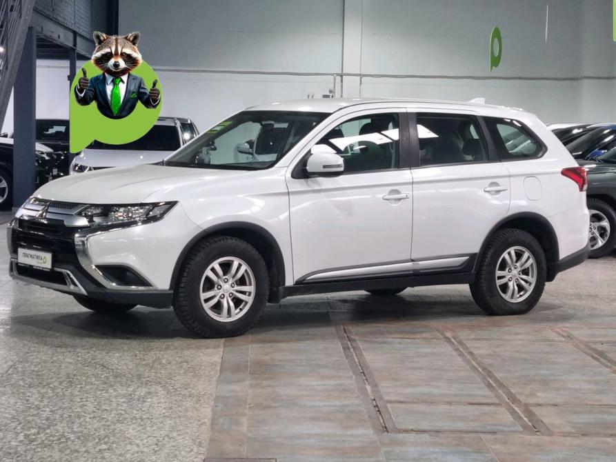 Mitsubishi Outlander III Рестайлинг 3 Санкт-Петербург  - изображение 1