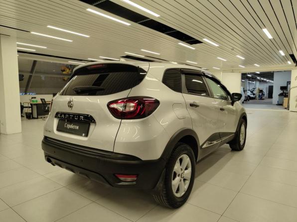 Renault Kaptur I с пробегом 2018 года, цена 1 085 000 рублей, 109670 км, внедорожник, Автокод Объявления