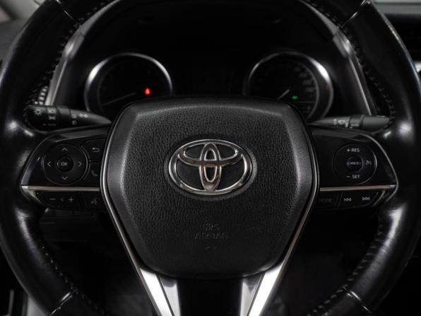 Toyota Camry VIII (XV70) с пробегом 2018 года, цена 2 149 000 рублей, 132197 км, седан, Автокод Объявления