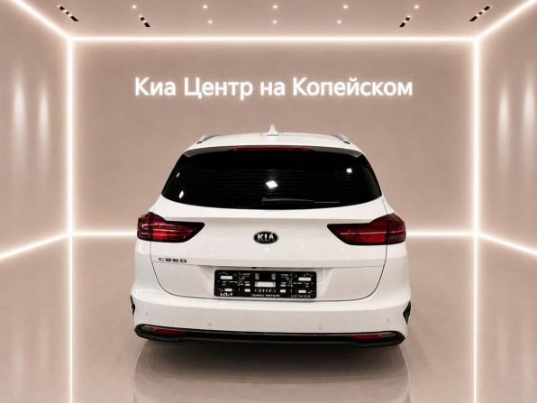 Kia Ceed III с пробегом 2021 года, цена 2 145 000 рублей, 73000 км, универсал, Автокод Объявления
