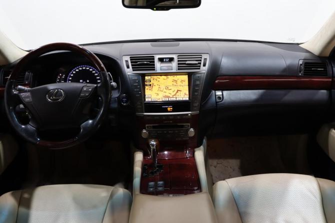 Lexus LS IV Рестайлинг с пробегом 2010 года, цена 1 700 000 рублей, 229300 км, седан, Автокод Объявления