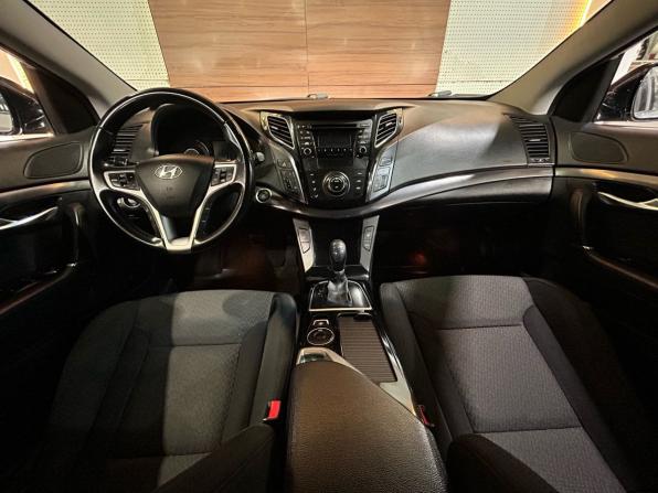 Hyundai i40 I с пробегом 2013 года, цена 1 069 900 рублей, 252235 км, седан, Автокод Объявления