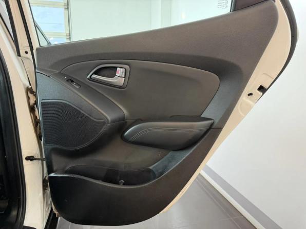 Hyundai ix35 I Рестайлинг с пробегом 2013 года, цена 1 280 000 рублей, 165470 км, внедорожник, Автокод Объявления