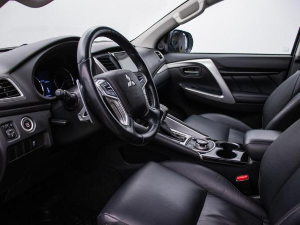 Mitsubishi Pajero Sport III с пробегом 2019 года, цена 3 108 000 рублей, 56945 км, внедорожник, Автокод Объявления