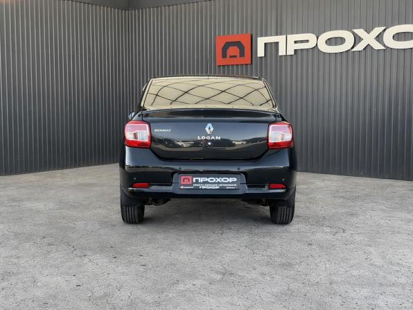 Renault Logan II с пробегом 2015 года, цена 657 000 рублей, 131821 км, седан, Автокод Объявления
