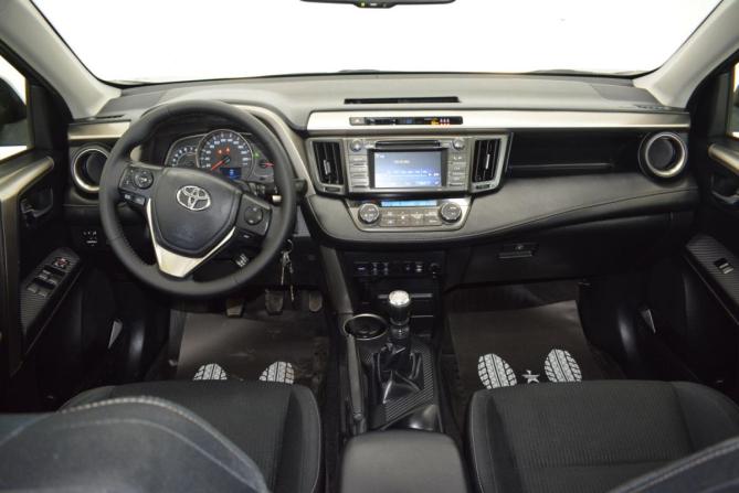 Toyota RAV4 IV (XA40) с пробегом 2014 года, цена 2 099 000 рублей, 205000 км, внедорожник, Автокод Объявления