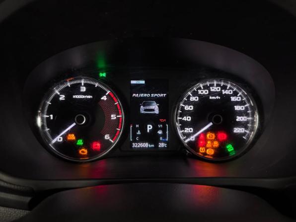 Mitsubishi Pajero Sport III Рестайлинг с пробегом 2021 года, цена 1 850 000 рублей, 322000 км, внедорожник, Автокод Объявления