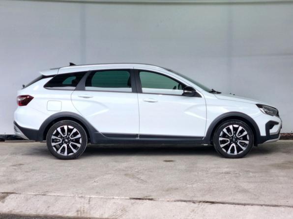 Lada (ВАЗ) Vesta I Рестайлинг (NG) с пробегом 2024 года, цена 1 660 000 рублей, 15080 км, универсал, Автокод Объявления