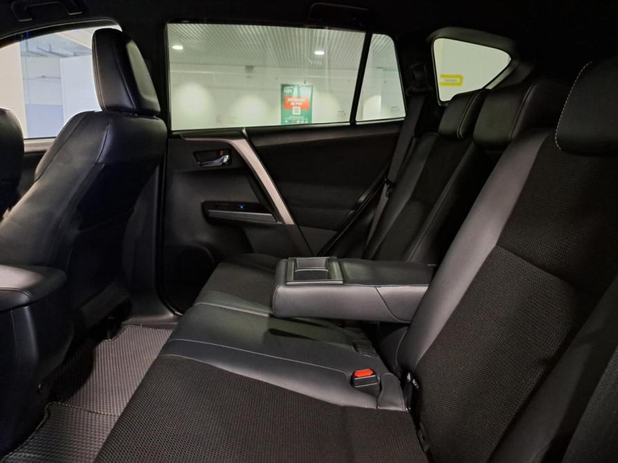 Toyota RAV4 IV (XA40) Рестайлинг Казань  - изображение 15