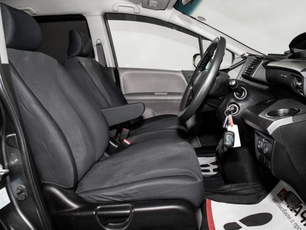 Honda Freed I с пробегом 2010 года, цена 989 000 рублей, 151125 км, компактвэн, Автокод Объявления