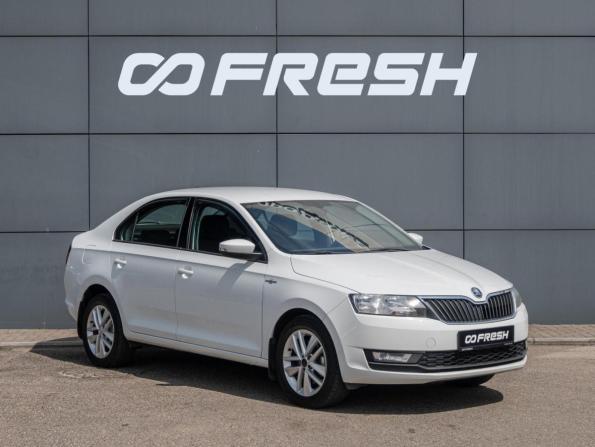 Skoda Rapid I Рестайлинг с пробегом 2018 года, цена 1 420 000 рублей, 172053 км, лифтбек, Автокод Объявления