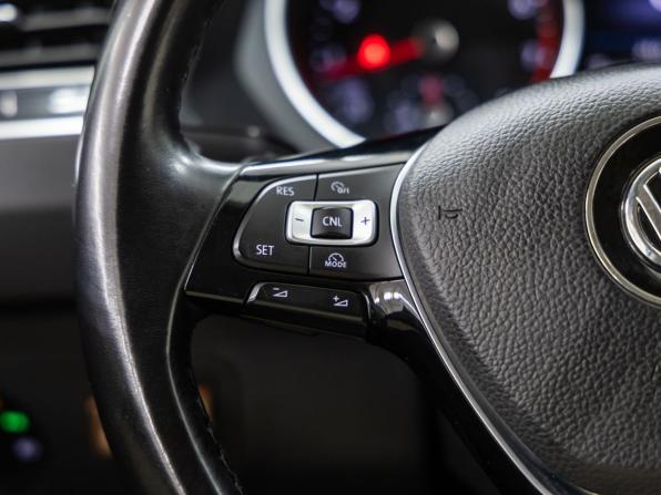 Volkswagen Tiguan II с пробегом 2017 года, цена 2 588 000 рублей, 108448 км, внедорожник, Автокод Объявления