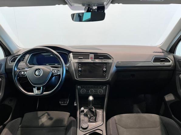 Volkswagen Tiguan II с пробегом 2018 года, цена 2 950 000 рублей, 74685 км, внедорожник, Автокод Объявления