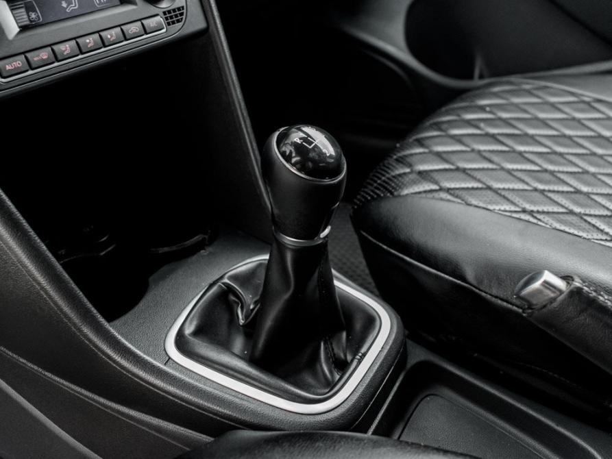 Volkswagen Polo V Рестайлинг Екатеринбург  - изображение 23