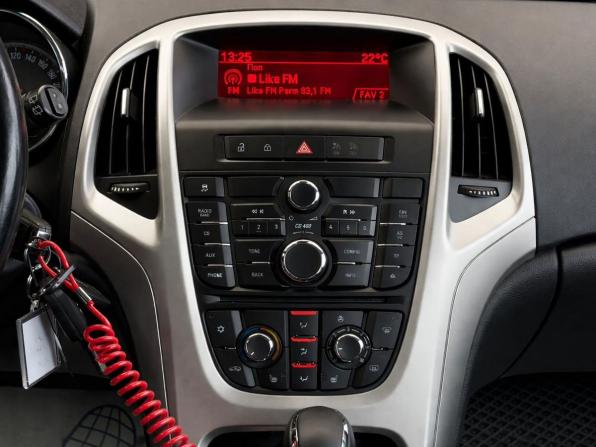 Opel Astra J Рестайлинг с пробегом 2012 года, цена 797 000 рублей, 115315 км, хэтчбек, Автокод Объявления