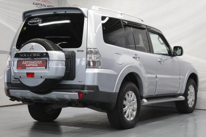Mitsubishi Pajero IV с пробегом 2006 года, цена 1 199 000 рублей, 324873 км, внедорожник, Автокод Объявления