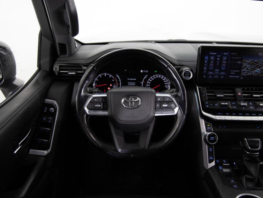 Toyota Land Cruiser 300 Series Санкт-Петербург  - изображение 10