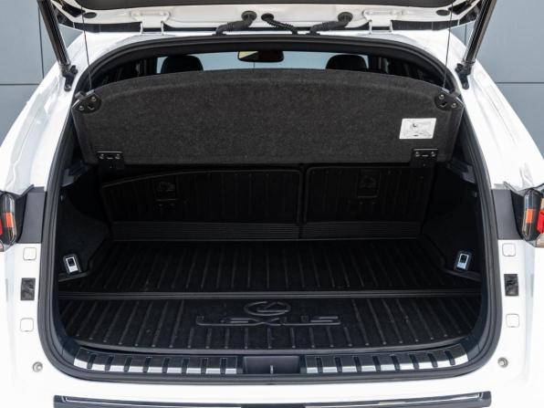 Lexus NX I Рестайлинг с пробегом 2019 года, цена 3 150 000 рублей, 70848 км, внедорожник, Автокод Объявления