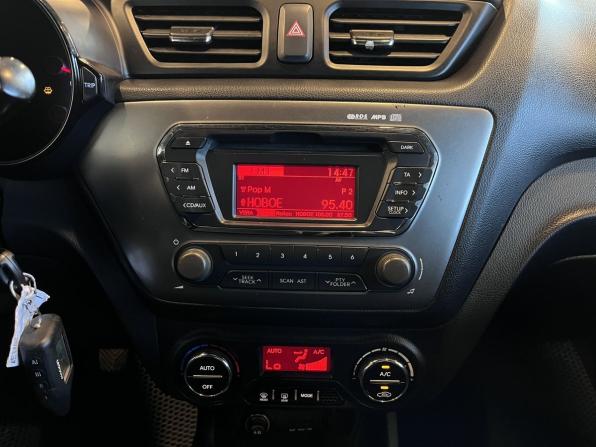 Kia Rio III с пробегом 2012 года, цена 710 000 рублей, 212629 км, седан, Автокод Объявления