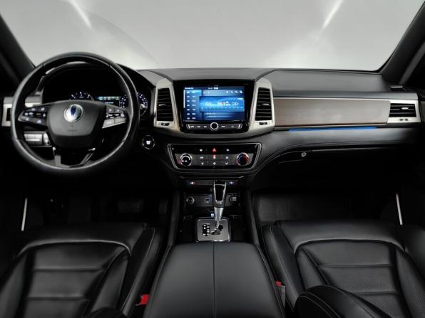 SsangYong Rexton IV с пробегом 2018 года, цена 2 828 000 рублей, 86603 км, внедорожник, Автокод Объявления