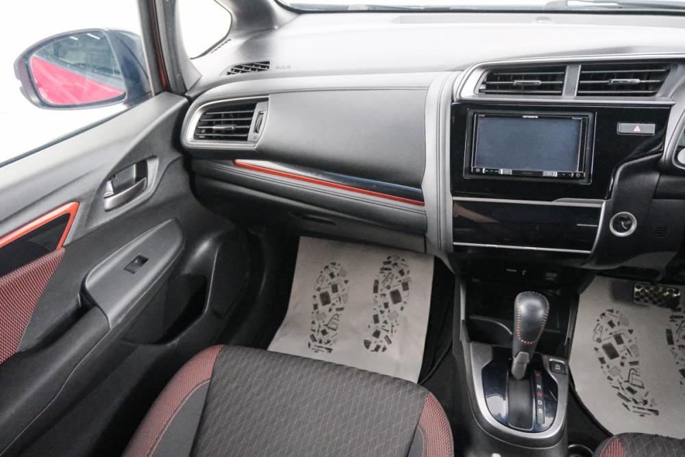 Honda Fit III Рестайлинг Красноярск  - изображение 12