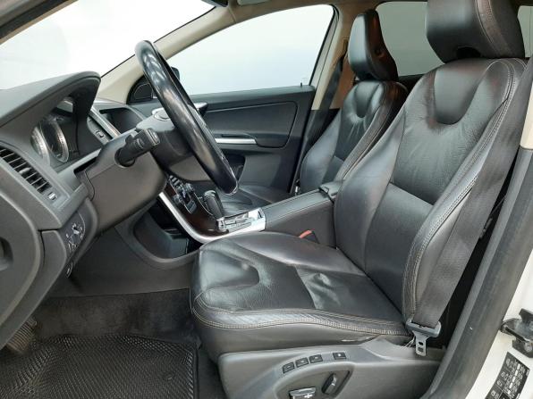 Volvo XC60 I с пробегом 2012 года, цена 1 399 000 рублей, 178853 км, внедорожник, Автокод Объявления