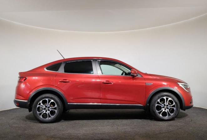 Renault Arkana I с пробегом 2019 года, цена 1 590 000 рублей, 103900 км, внедорожник, Автокод Объявления