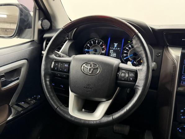 Toyota Fortuner II с пробегом 2018 года, цена 3 420 000 рублей, 103500 км, внедорожник, Автокод Объявления