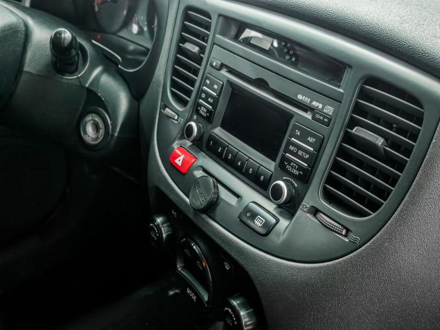 Kia Rio II Рестайлинг Ростов-на-Дону  - изображение 16