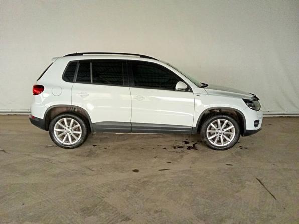 Volkswagen Tiguan I Рестайлинг с пробегом 2015 года, цена 1 260 000 рублей, 147680 км, внедорожник, Автокод Объявления