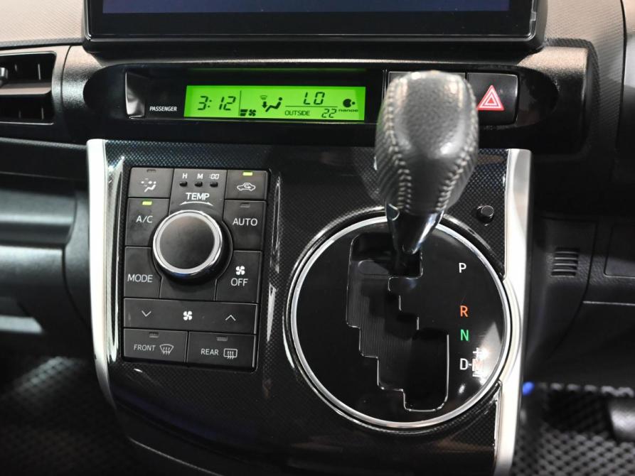 Toyota Wish II Рестайлинг Екатеринбург  - изображение 17