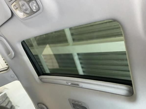 Kia Carens II (UN) с пробегом 2007 года, цена 799 000 рублей, 265622 км, минивэн, Автокод Объявления