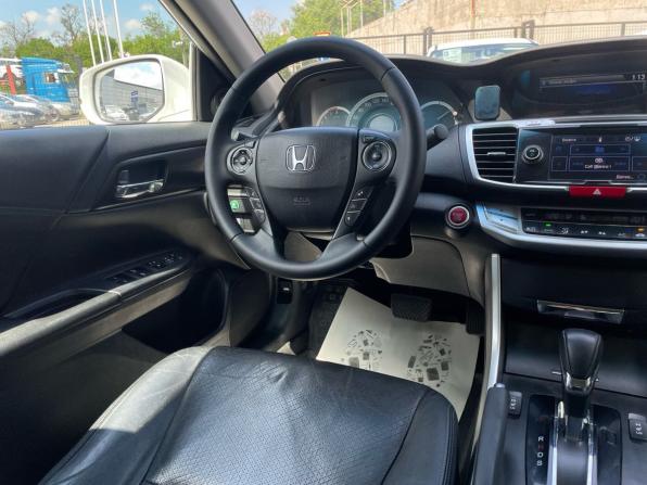 Honda Accord IX с пробегом 2013 года, цена 1 450 000 рублей, 172000 км, седан, Автокод Объявления