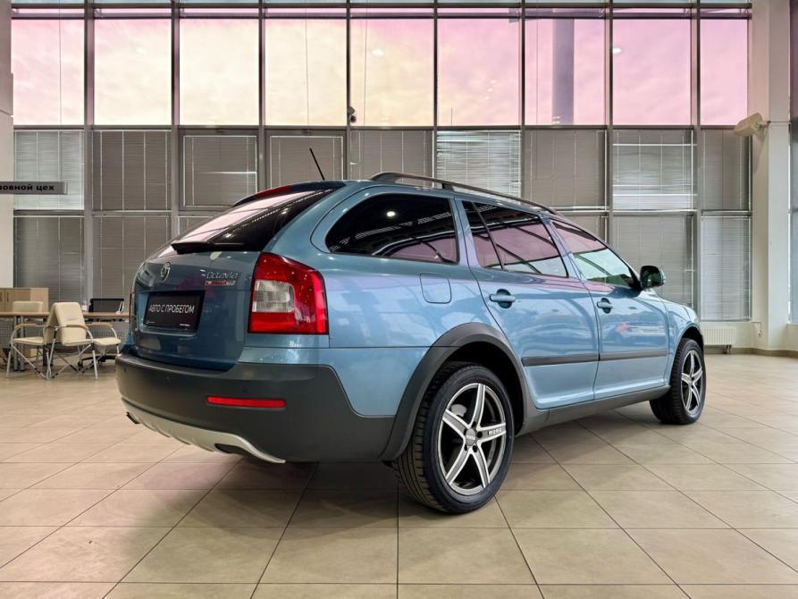 Skoda Octavia II (A5) Рестайлинг Москва  - изображение 6