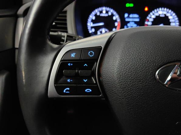 Hyundai Sonata VII (LF) Рестайлинг с пробегом 2019 года, цена 1 625 000 рублей, 157284 км, седан, Автокод Объявления