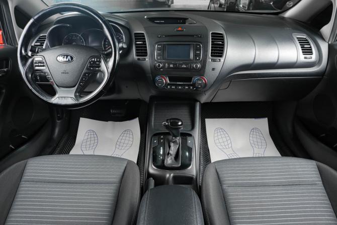 Kia Cerato III Рестайлинг (Classic) с пробегом 2017 года, цена 1 299 000 рублей, 190000 км, седан, Автокод Объявления