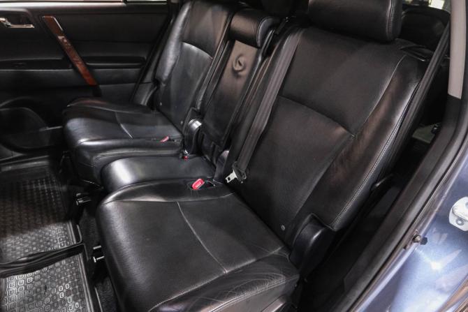 Toyota Highlander II (XU40) Рестайлинг с пробегом 2013 года, цена 2 379 000 рублей, 280000 км, внедорожник, Автокод Объявления