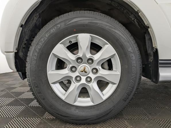 Mitsubishi Pajero IV Рестайлинг 2 с пробегом 2021 года, цена 4 440 000 рублей, 30244 км, внедорожник, Автокод Объявления