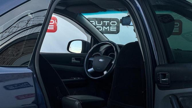 Ford Focus II Рестайлинг с пробегом 2009 года, цена 549 990 рублей, 283200 км, седан, Автокод Объявления
