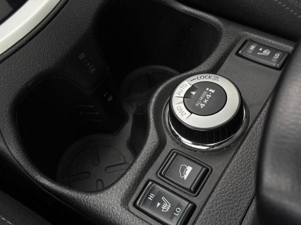 Nissan X-Trail III с пробегом 2015 года, цена 1 440 000 рублей, 198200 км, внедорожник, Автокод Объявления