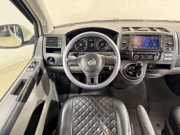 Volkswagen Caravelle T5 Рестайлинг с пробегом 2013 года, цена 1 590 000 рублей, 381391 км, минивэн, Автокод Объявления