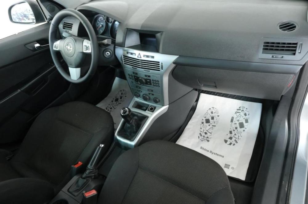 Opel Astra H Рестайлинг Омск  - изображение 18