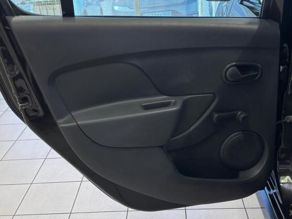 Renault Sandero II с пробегом 2018 года, цена 998 000 рублей, 85893 км, хэтчбек, Автокод Объявления