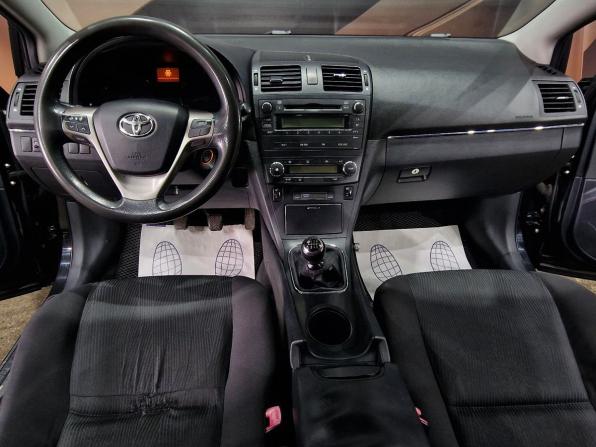 Toyota Avensis III с пробегом 2009 года, цена 950 000 рублей, 213530 км, седан, Автокод Объявления