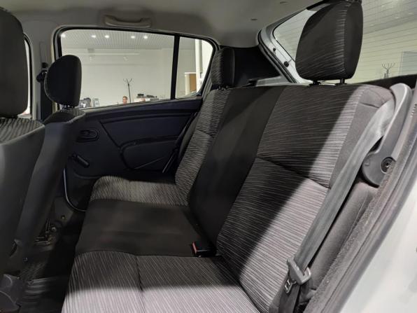 Renault Sandero I с пробегом 2012 года, цена 270 000 рублей, 321290 км, хэтчбек, Автокод Объявления