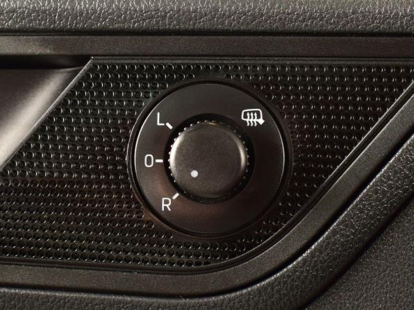 Skoda Rapid I Рестайлинг с пробегом 2019 года, цена 949 995 рублей, 179557 км, лифтбек, Автокод Объявления