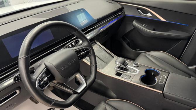 Omoda C5 I с пробегом 2023 года, цена 1 750 000 рублей, 41193 км, внедорожник, Автокод Объявления