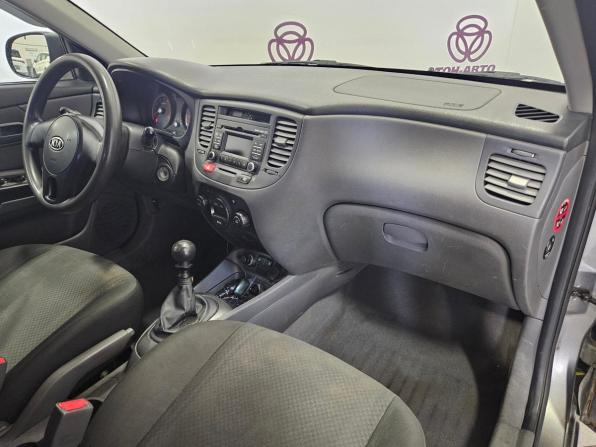 Kia Rio II Рестайлинг с пробегом 2009 года, цена 397 000 рублей, 265458 км, седан, Автокод Объявления