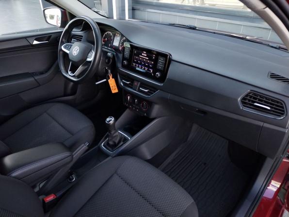 Volkswagen Polo VI с пробегом 2021 года, цена 1 470 000 рублей, 40500 км, лифтбек, Автокод Объявления