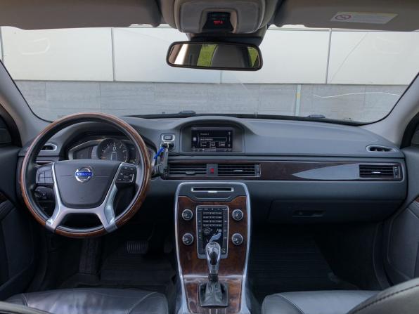 Volvo S80 II Рестайлинг 2 с пробегом 2013 года, цена 1 399 000 рублей, 331954 км, седан, Автокод Объявления